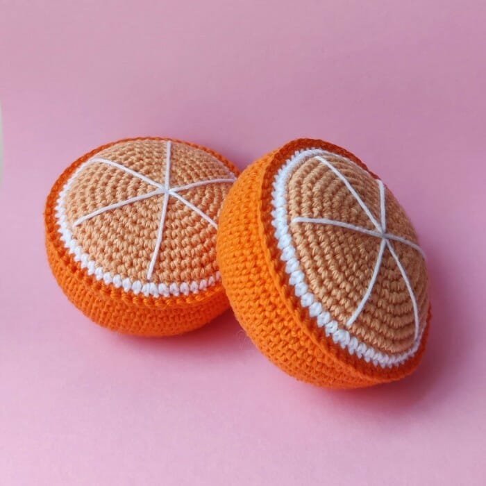 FREE PATTERN Flirty Orange Amigurumi