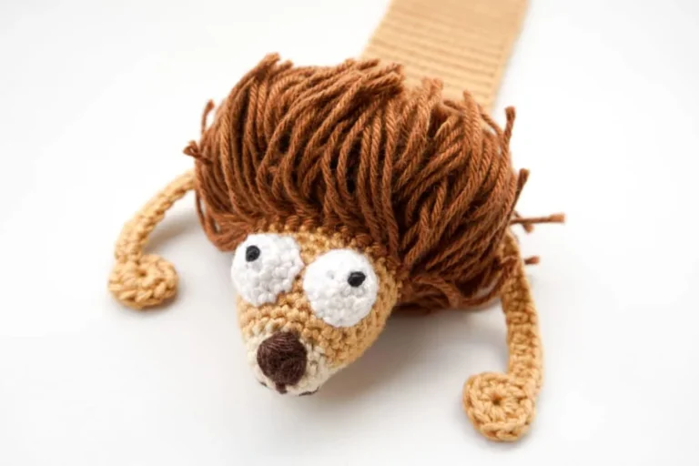 Amigurumi Lion Bookmark Crochet Pattern