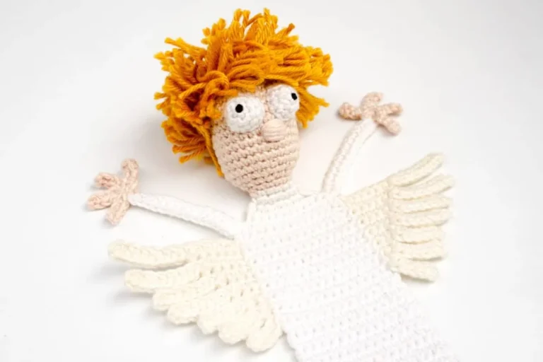 Amigurumi Crochet Angel Bookmark