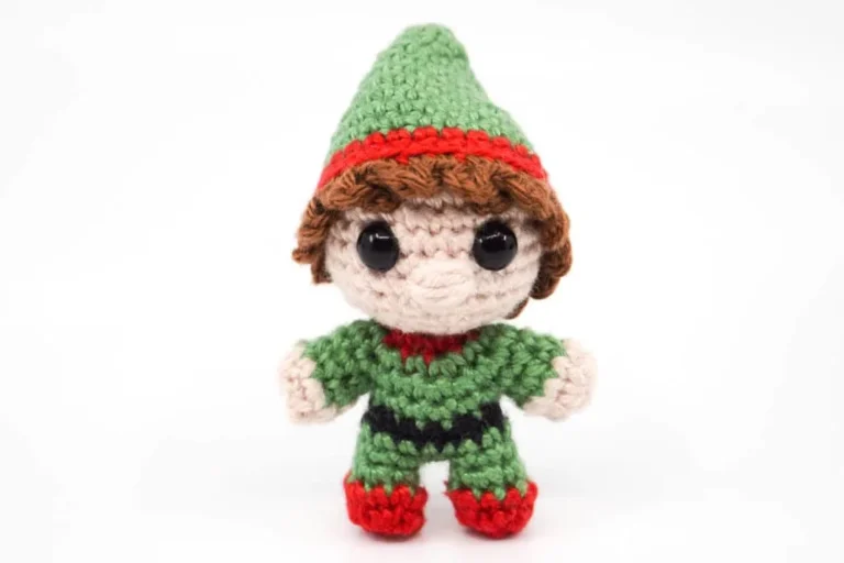 Free Christmas Elf Crochet Pattern – Mini Noso