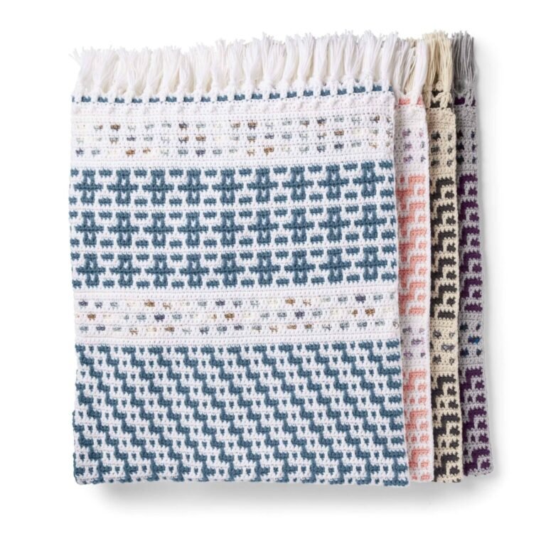 4 Versions Blanket in Crochet Mosaic Design