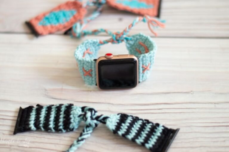 FREE PATTERN Crochet Apple Watch Straps