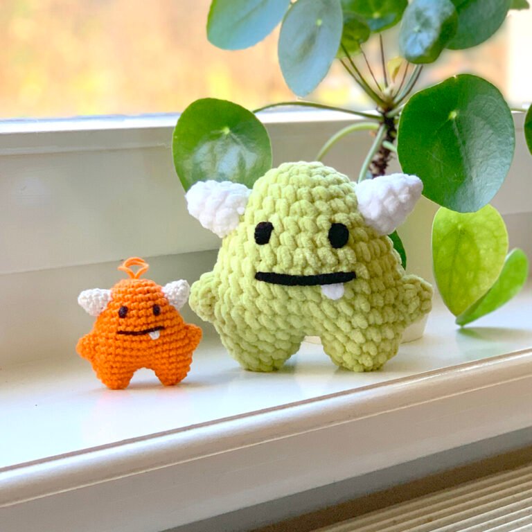 FREE PATTERN Mini Monster Alfred Amigurumi