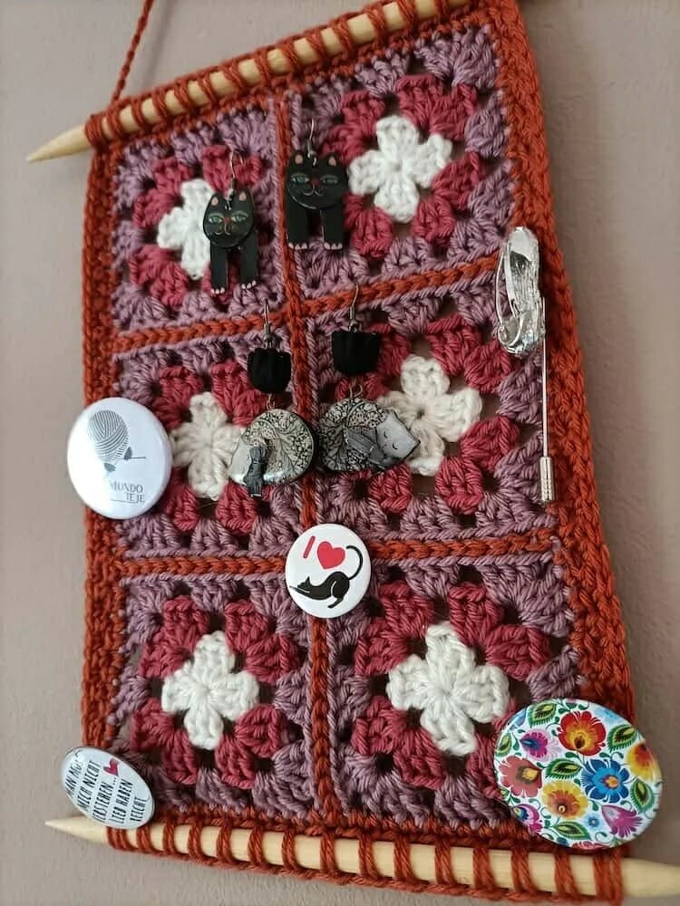 FREE PATTERN Crochet Earring Shelf