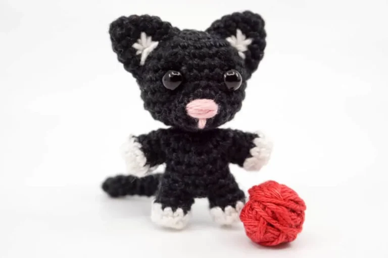 Free Cat Crochet Pattern – Mini Noso