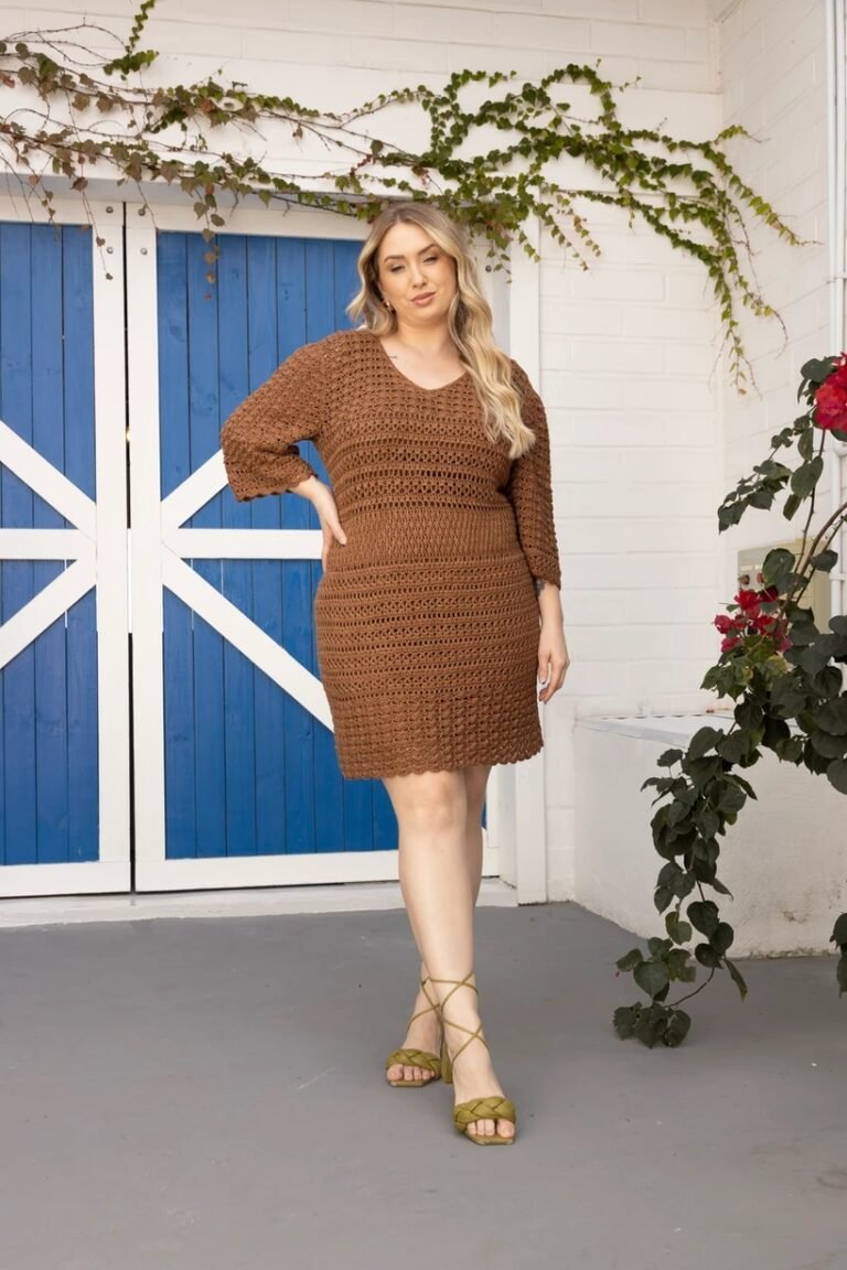 FREE PATTERN Montparnasse Tower Dress in Crochet