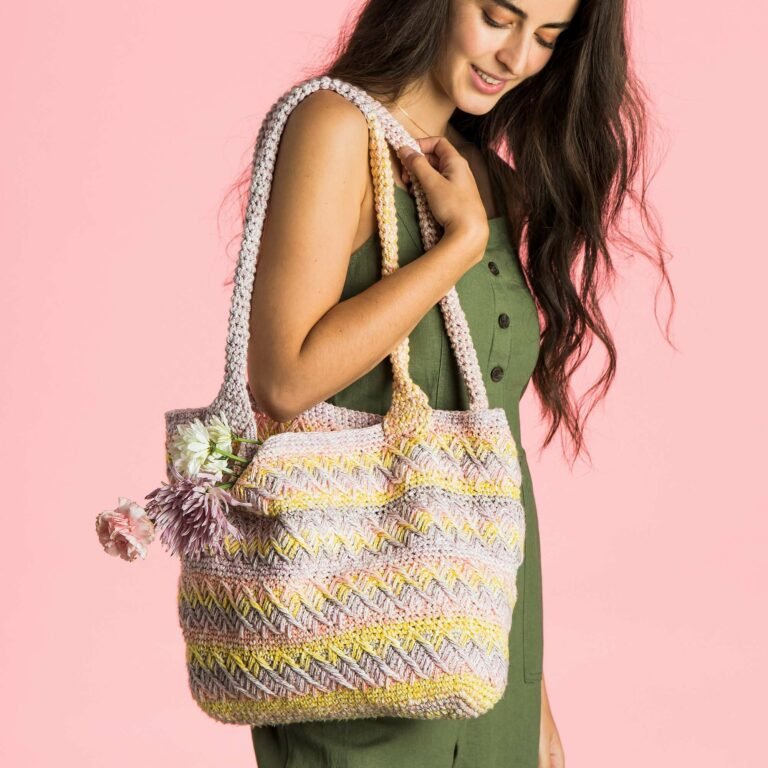 Pink Way Crochet Bag FREE PATTERN