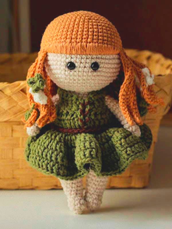 Little Julia Doll Amigurumi Toy FREE PATTERN