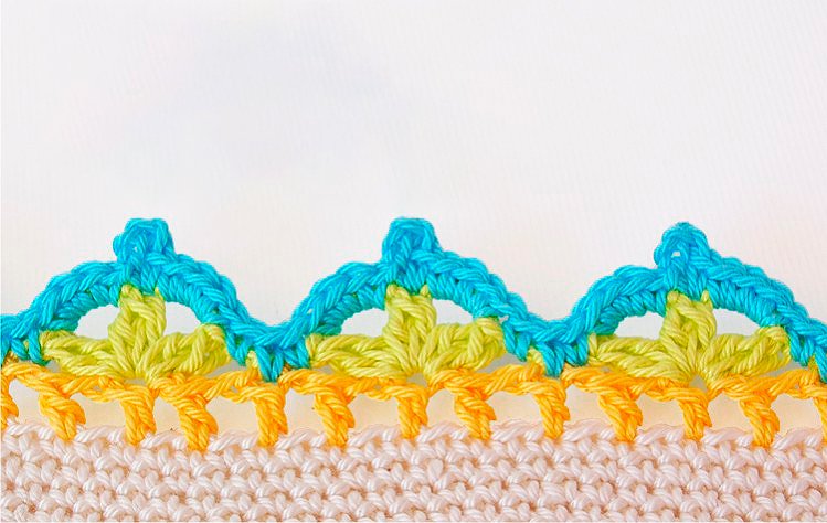 Crochet Fantasy Hill Border FREE PATTERN