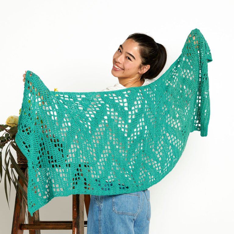 FREE PATTERN Big Wave Crochet Shawl