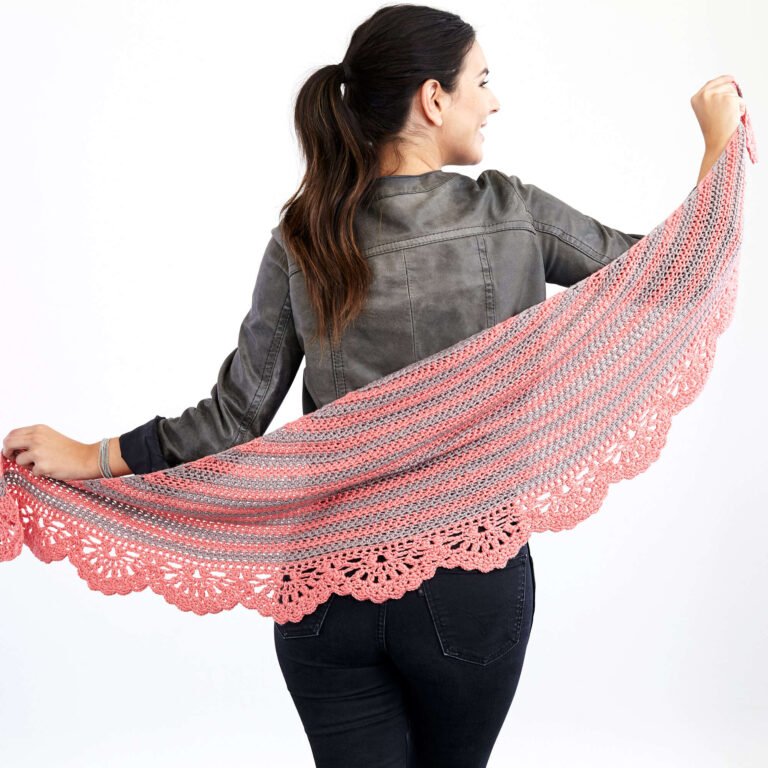 Liliput Shawl in Crochet FREE PATTERN