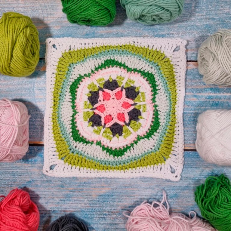 FREE PATTERN Crochet Rosette Motif