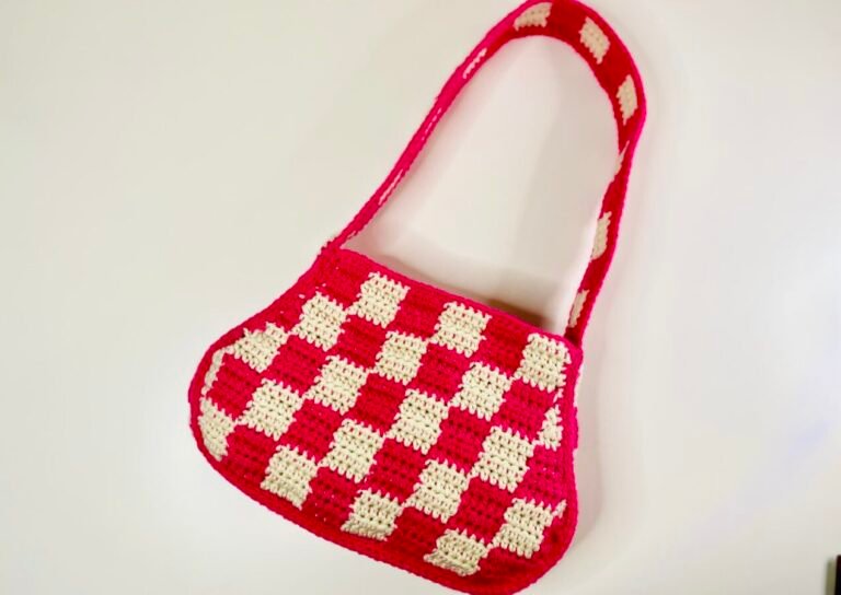 Crochet Checkmate Bag Free Pattern